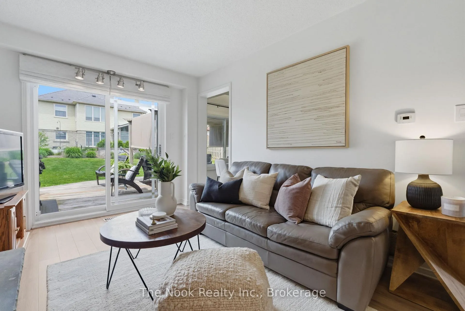 Photo 20 of 865 Lochness Crescent, Oshawa, McLaughlin — HOMEH