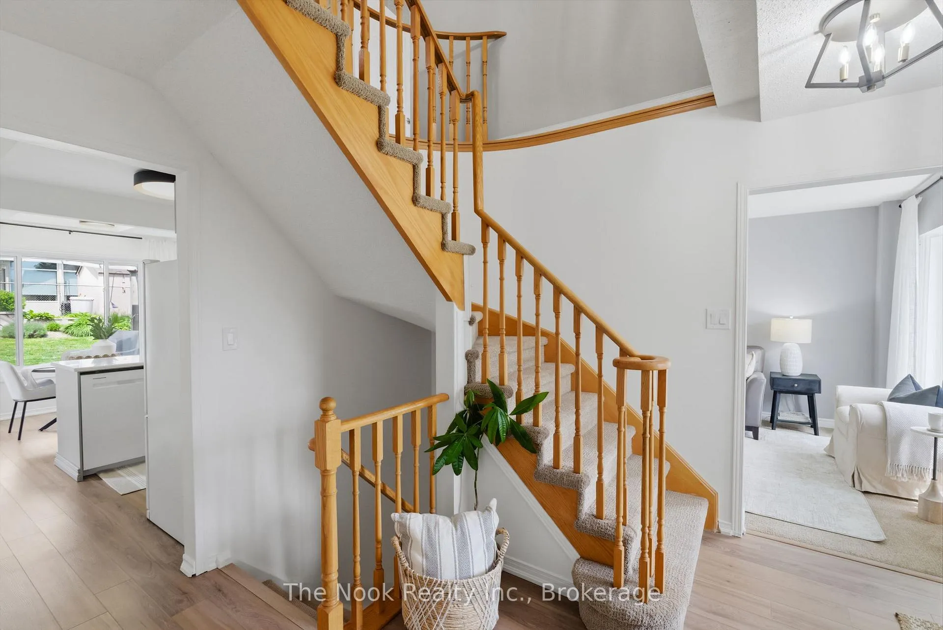 Photo 38 of 865 Lochness Crescent, Oshawa, McLaughlin — HOMEH