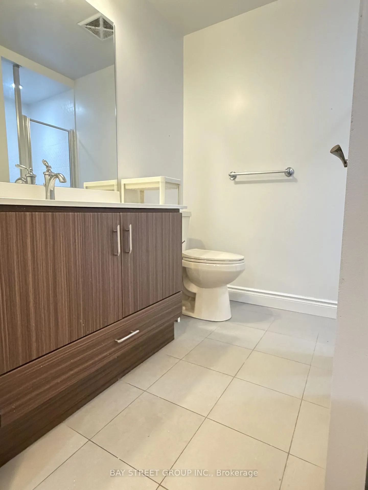 Photo 9 of Unit 601, 38 Cedarland Drive, Markham, Unionville — HOMEH