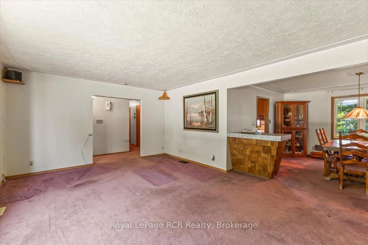 Photo 7 of 744 Arthur Street, West Grey — HOMEH