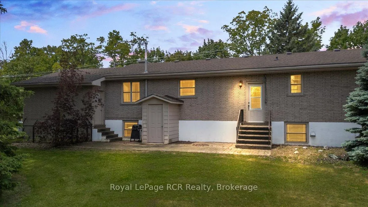 Photo 33 of 744 Arthur Street, West Grey — HOMEH