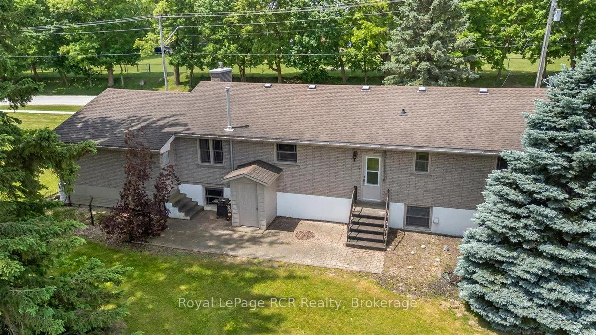 Photo 36 of 744 Arthur Street, West Grey — HOMEH