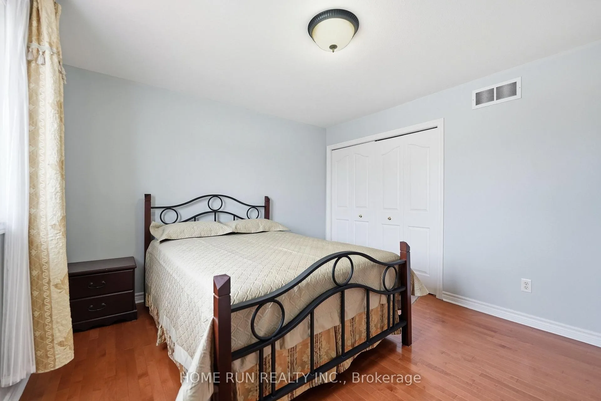 Photo 37 of 96 Woliston Crescent, Ottawa, Kanata - Morgan's Grant/South March — HOMEH