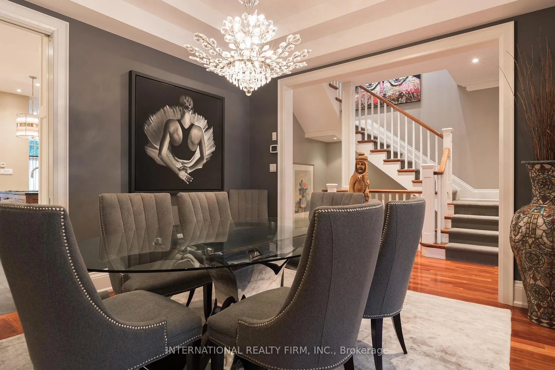 Photo 10 of 111 Hillsdale Avenue E, Toronto, Mount Pleasant West — HOMEH