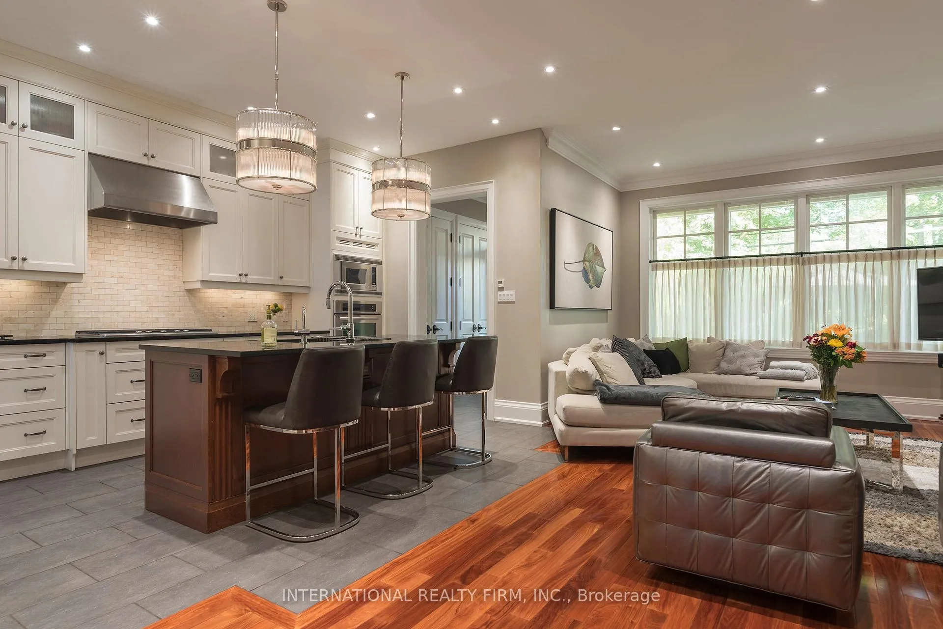 Photo 18 of 111 Hillsdale Avenue E, Toronto, Mount Pleasant West — HOMEH