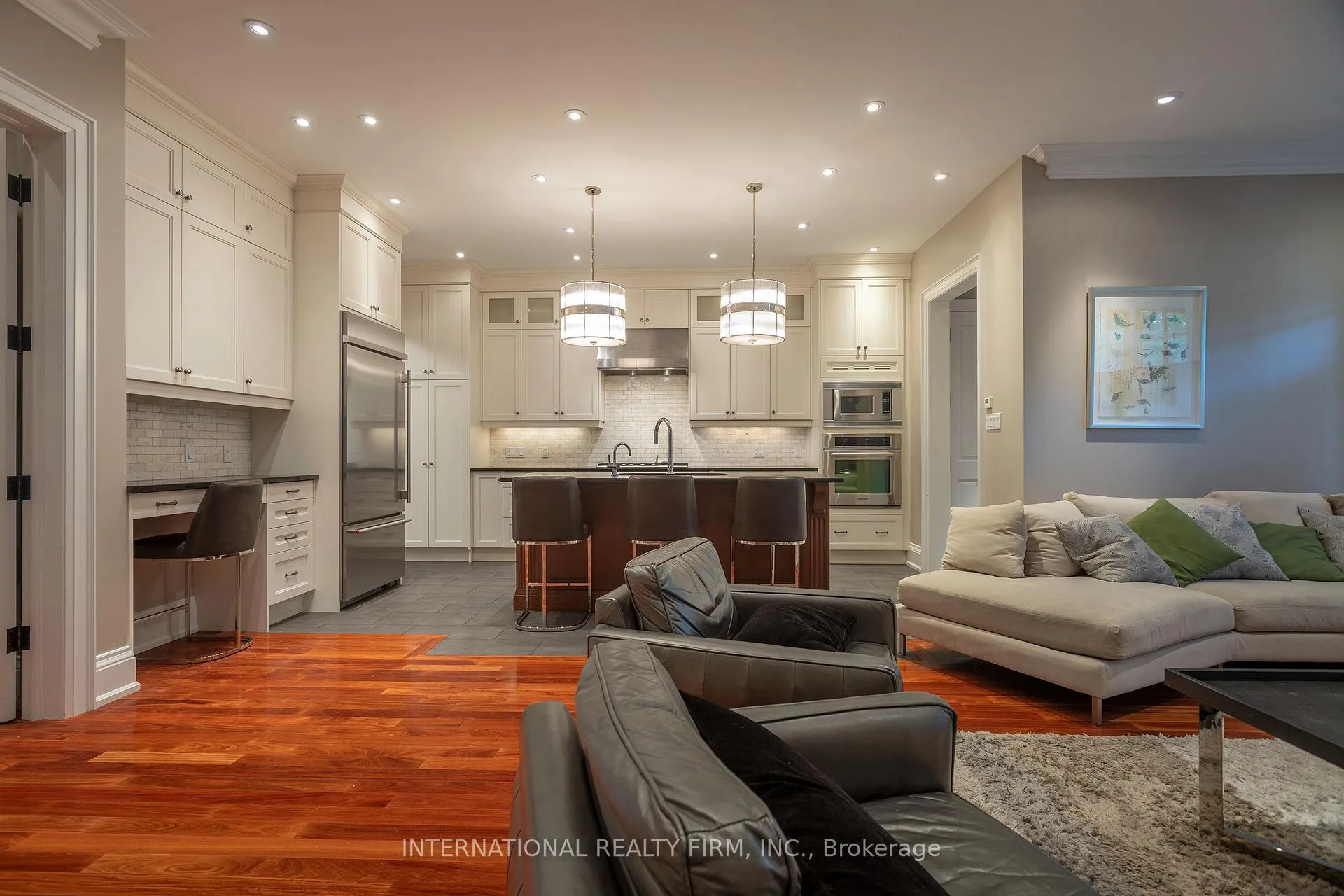 Photo 19 of 111 Hillsdale Avenue E, Toronto, Mount Pleasant West — HOMEH