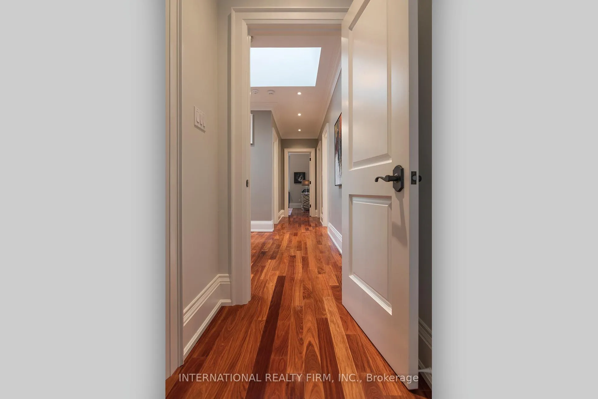Photo 22 of 111 Hillsdale Avenue E, Toronto, Mount Pleasant West — HOMEH