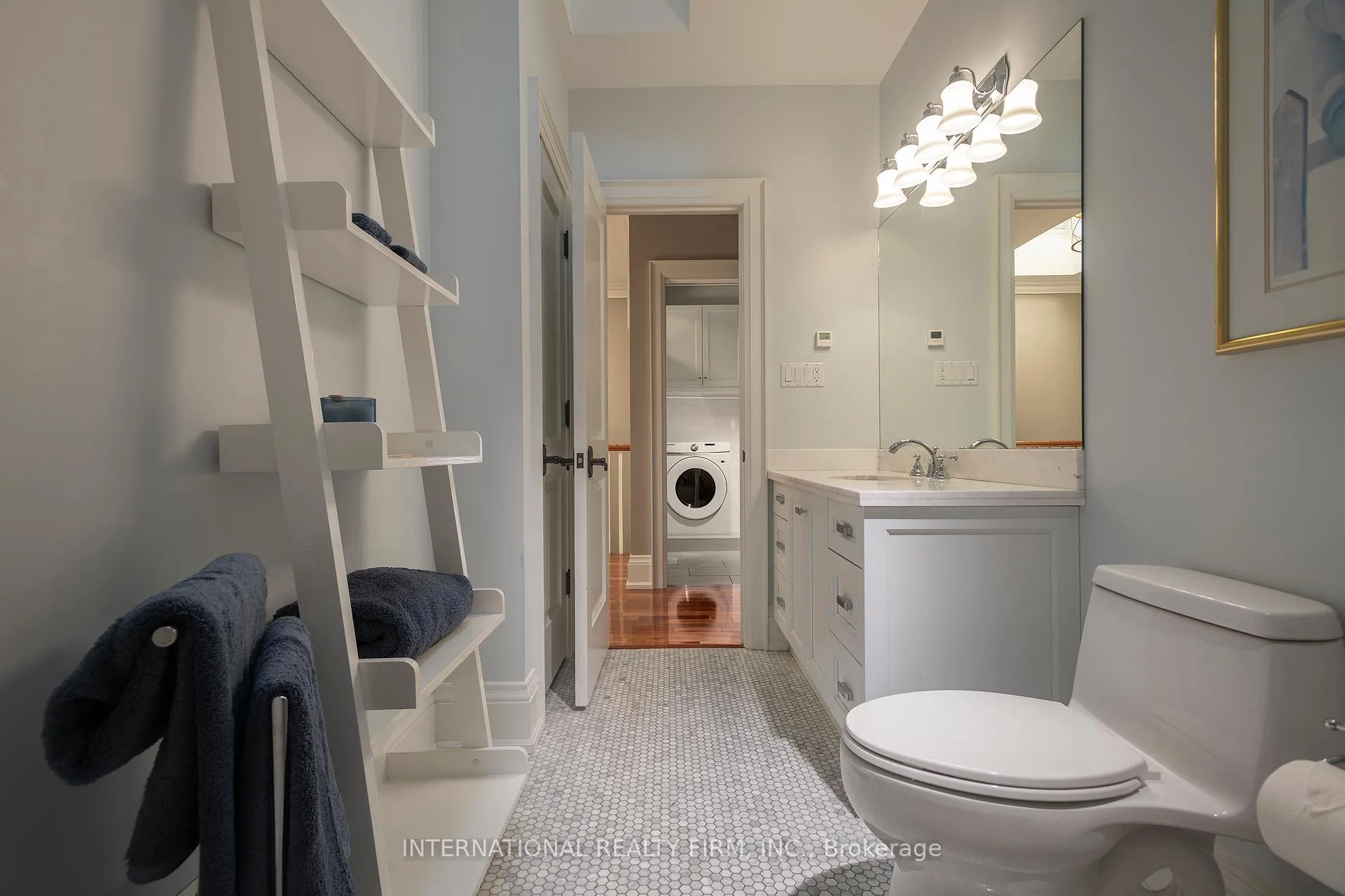 Photo 35 of 111 Hillsdale Avenue E, Toronto, Mount Pleasant West — HOMEH