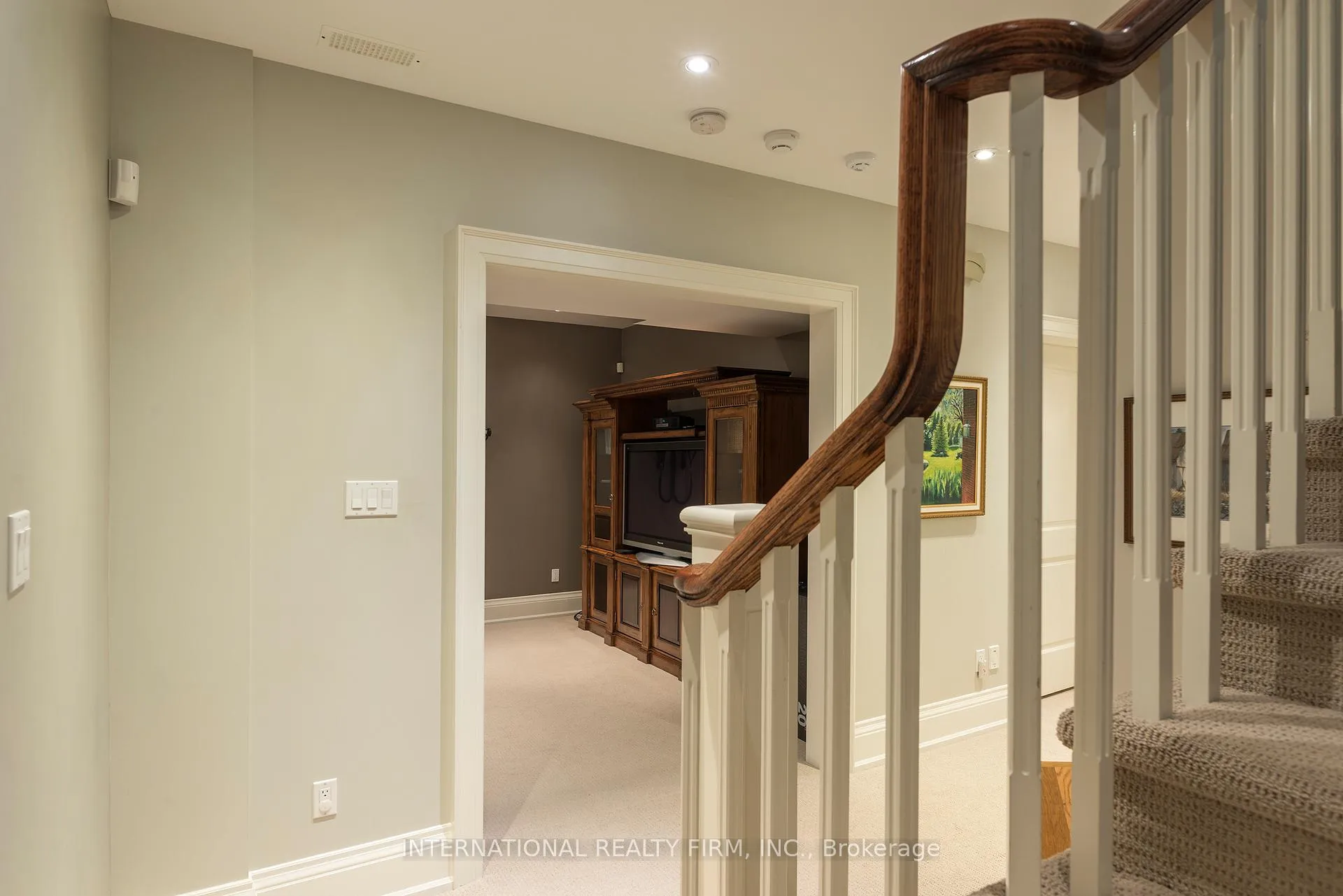 Photo 41 of 111 Hillsdale Avenue E, Toronto, Mount Pleasant West — HOMEH