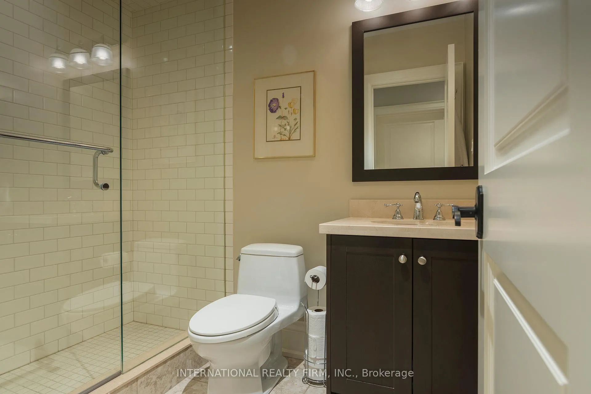 Photo 45 of 111 Hillsdale Avenue E, Toronto, Mount Pleasant West — HOMEH