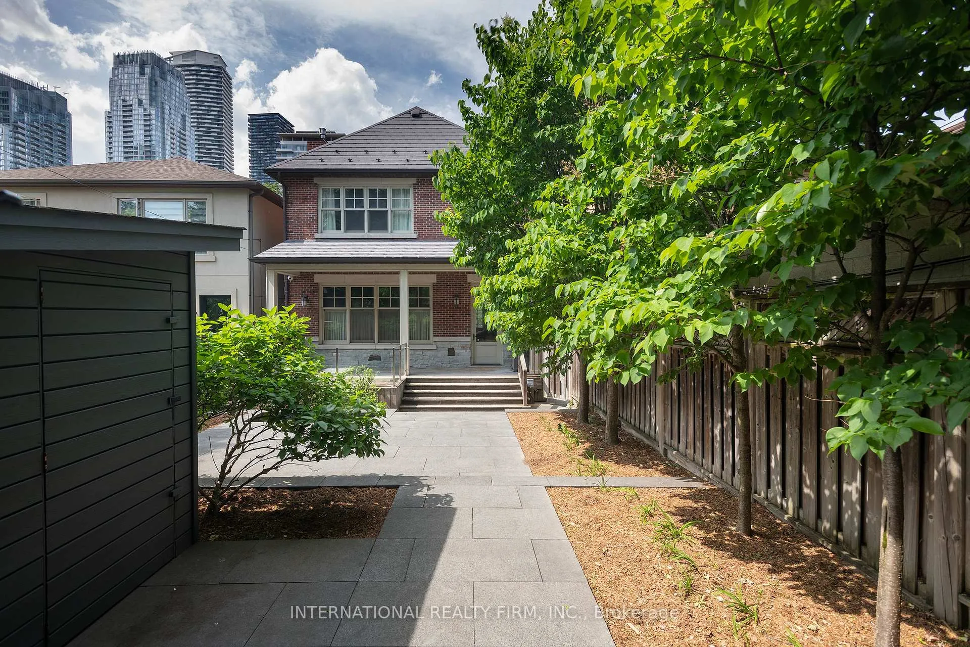 Photo 47 of 111 Hillsdale Avenue E, Toronto, Mount Pleasant West — HOMEH
