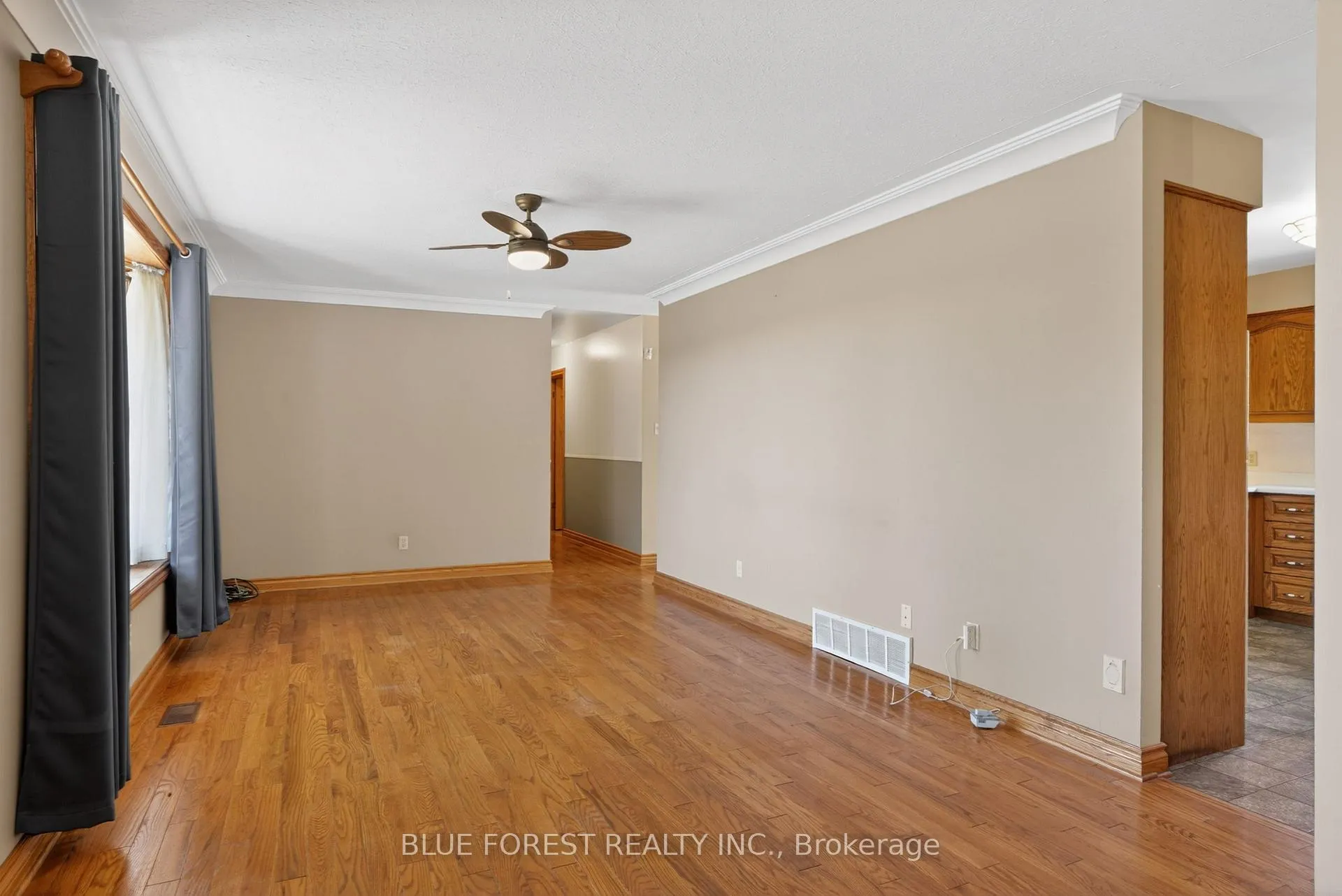 Photo 6 of 23168 Mcdougall Line, West Elgin, Rural West Elgin — HOMEH