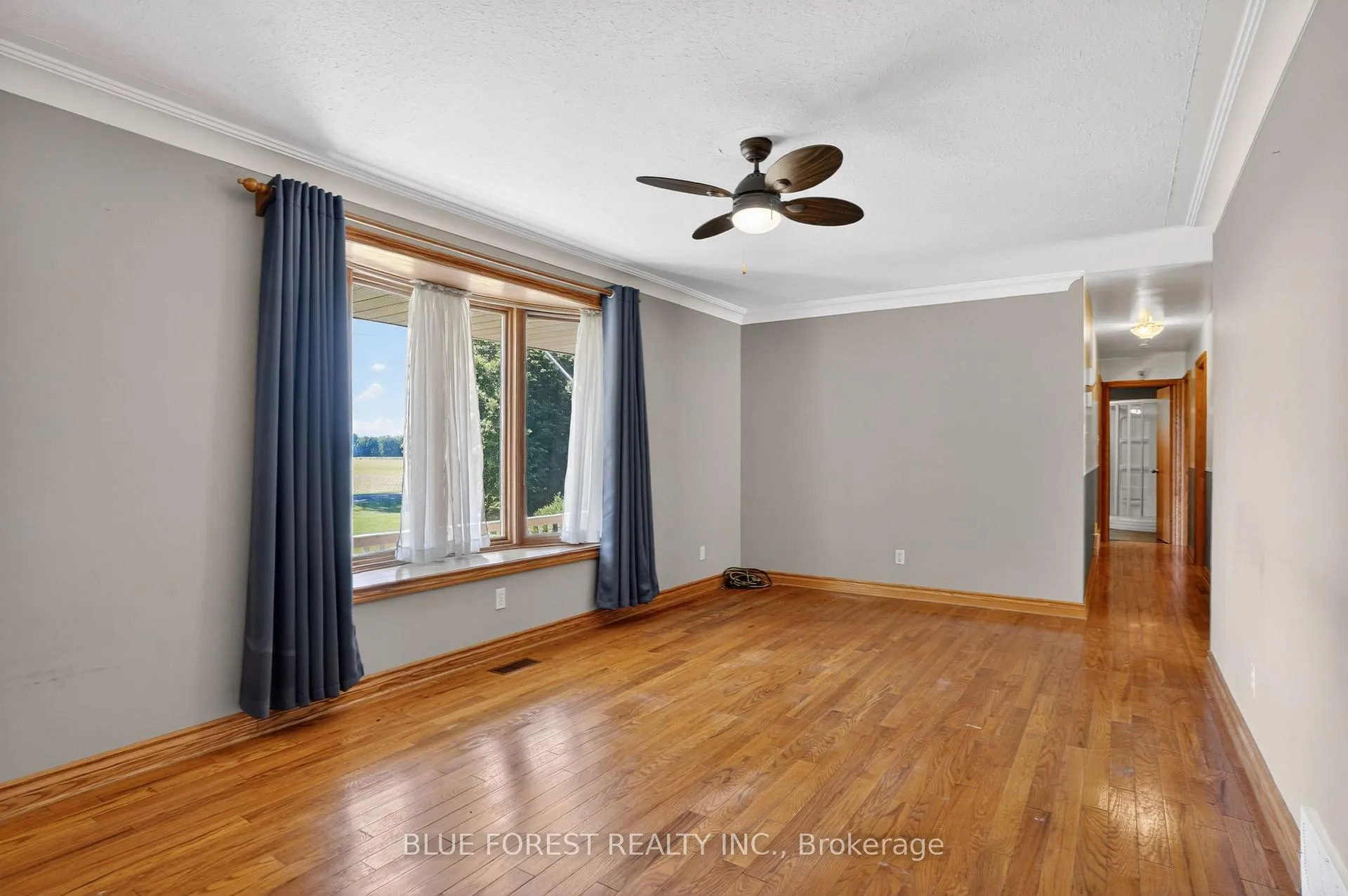 Photo 7 of 23168 Mcdougall Line, West Elgin, Rural West Elgin — HOMEH