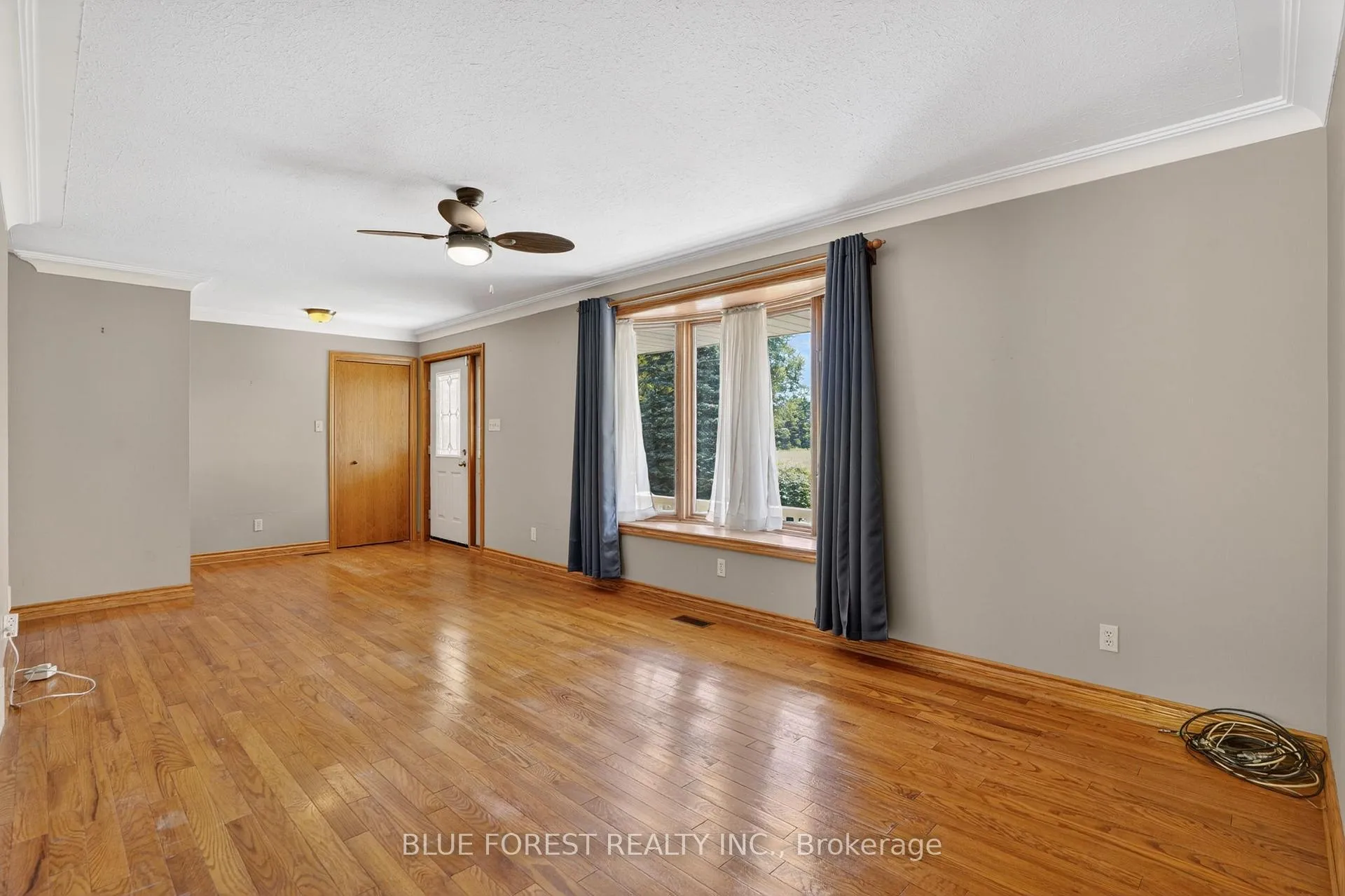 Photo 8 of 23168 Mcdougall Line, West Elgin, Rural West Elgin — HOMEH