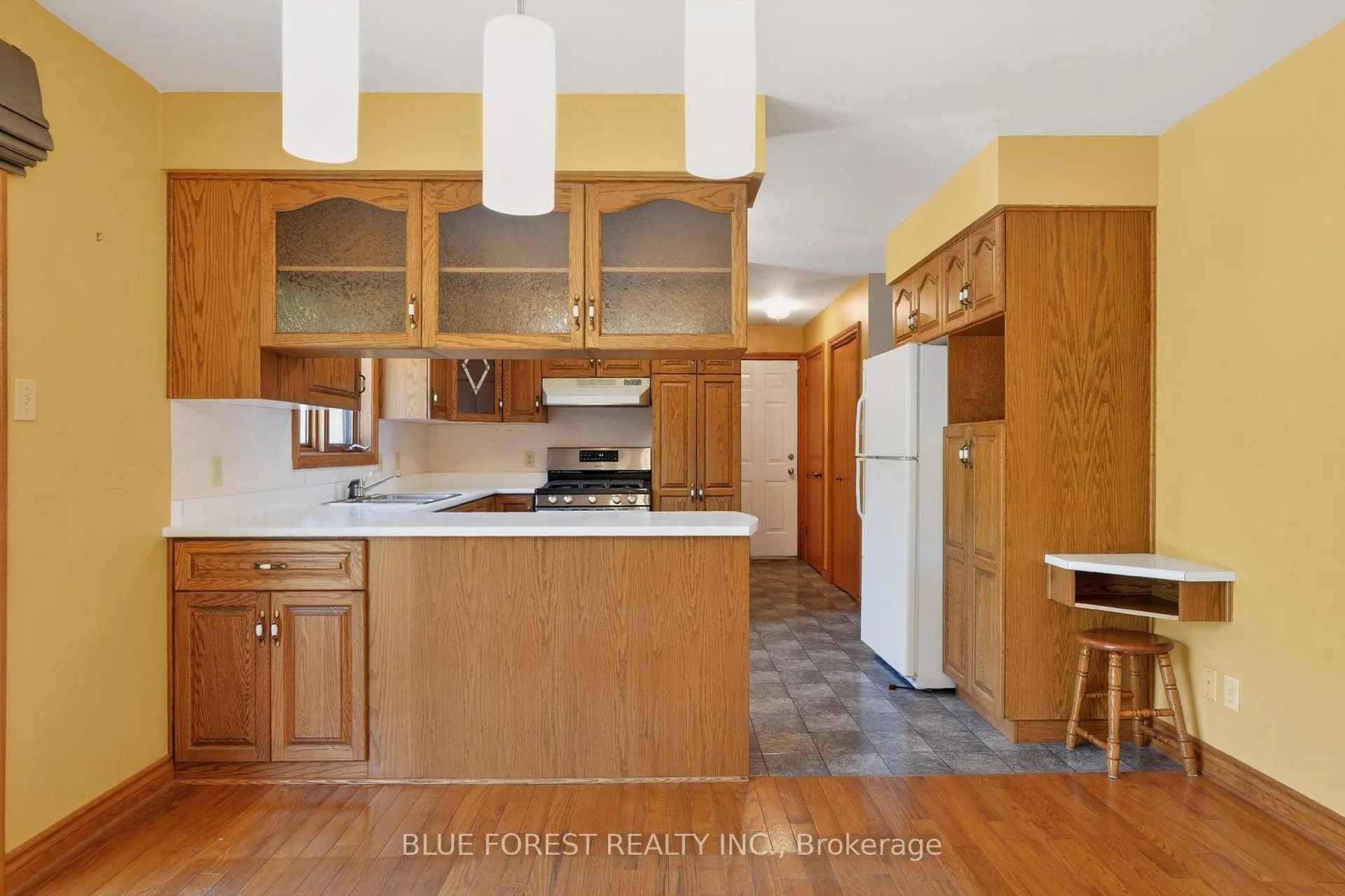 Photo 10 of 23168 Mcdougall Line, West Elgin, Rural West Elgin — HOMEH