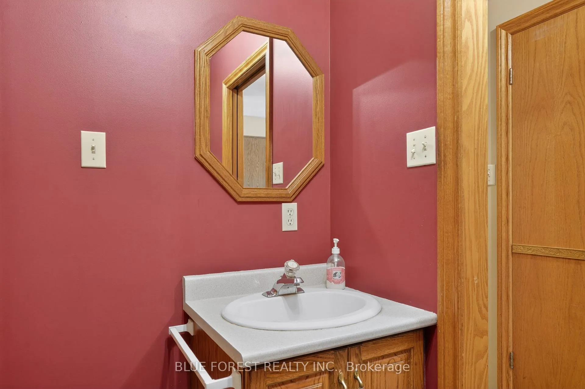 Photo 14 of 23168 Mcdougall Line, West Elgin, Rural West Elgin — HOMEH