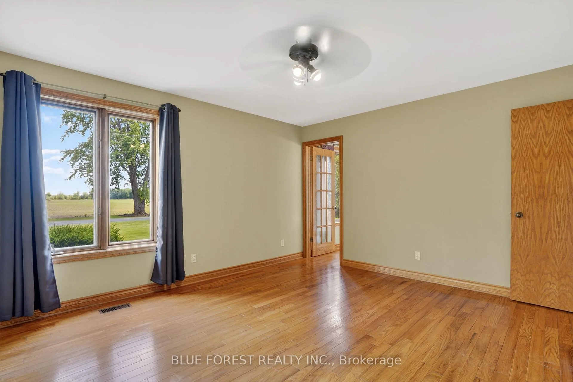 Photo 16 of 23168 Mcdougall Line, West Elgin, Rural West Elgin — HOMEH