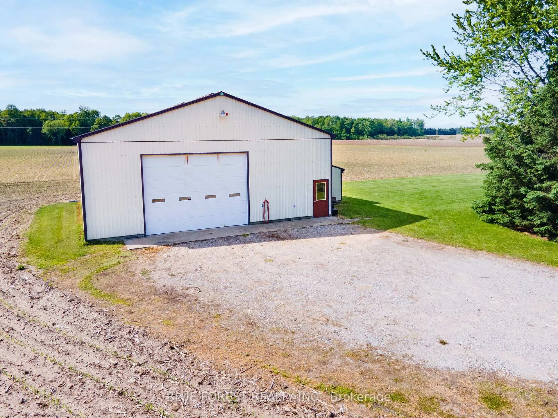 Photo 39 of 23168 Mcdougall Line, West Elgin, Rural West Elgin — HOMEH