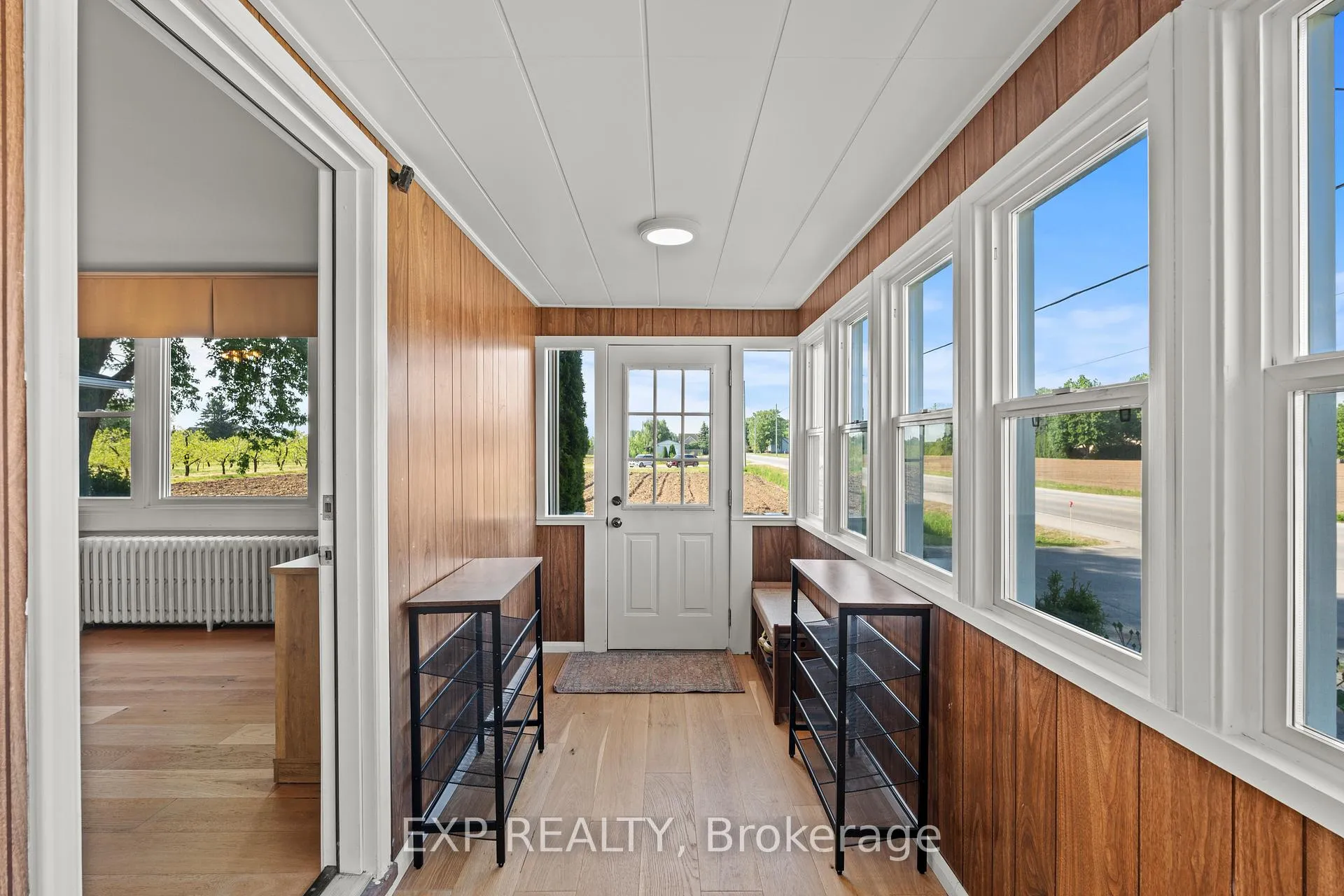 Photo 4 of 1602 Third Street, St. Catharines, Rural Fourth — HOMEH