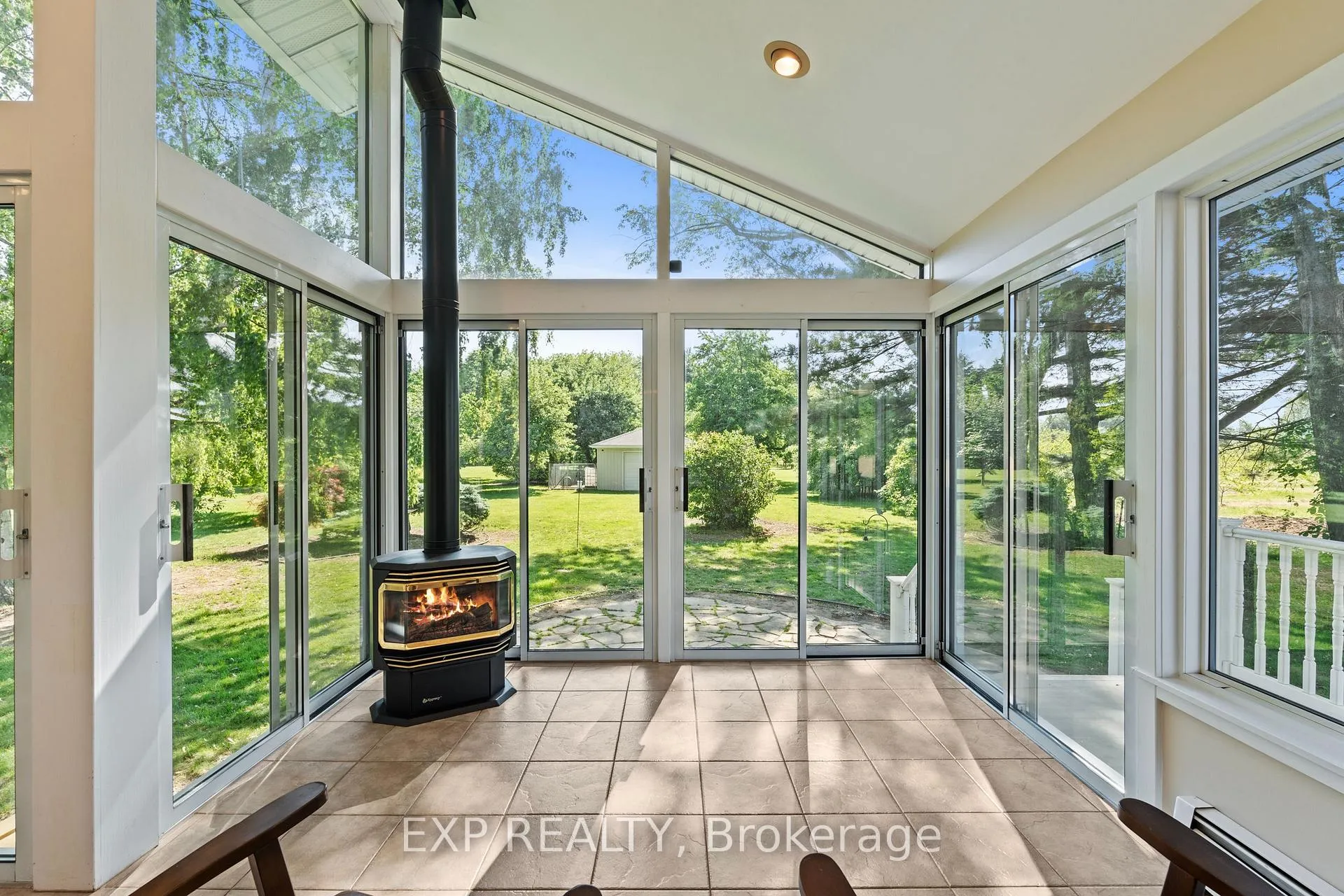 Photo 13 of 1602 Third Street, St. Catharines, Rural Fourth — HOMEH