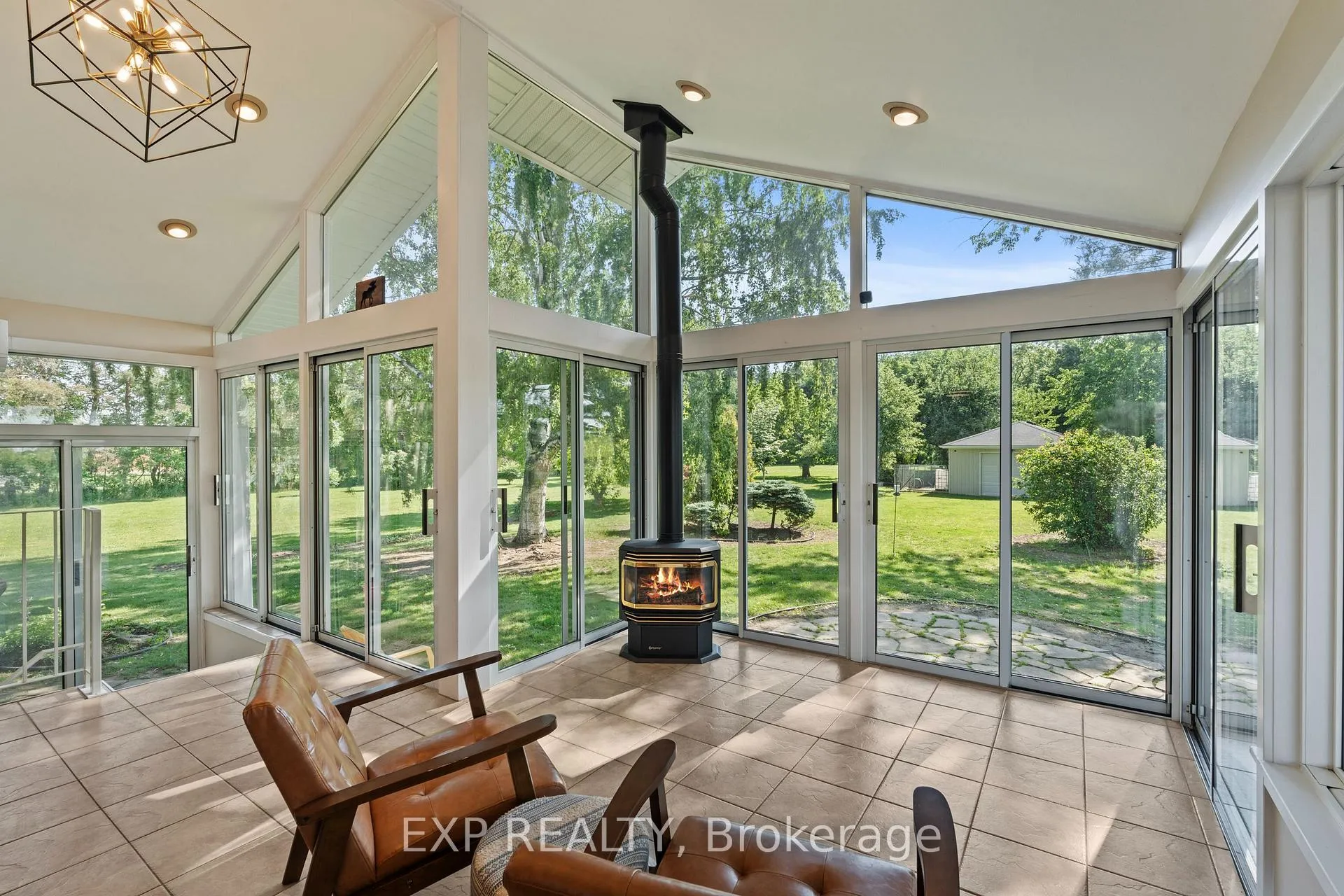 Photo 14 of 1602 Third Street, St. Catharines, Rural Fourth — HOMEH