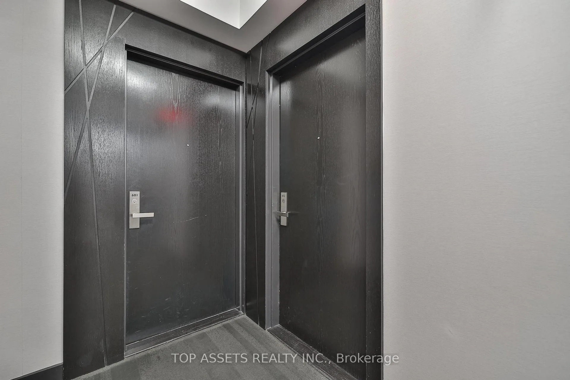 Photo 2 of Unit 602, 125 Peter Street, Toronto, Waterfront Communities — HOMEH