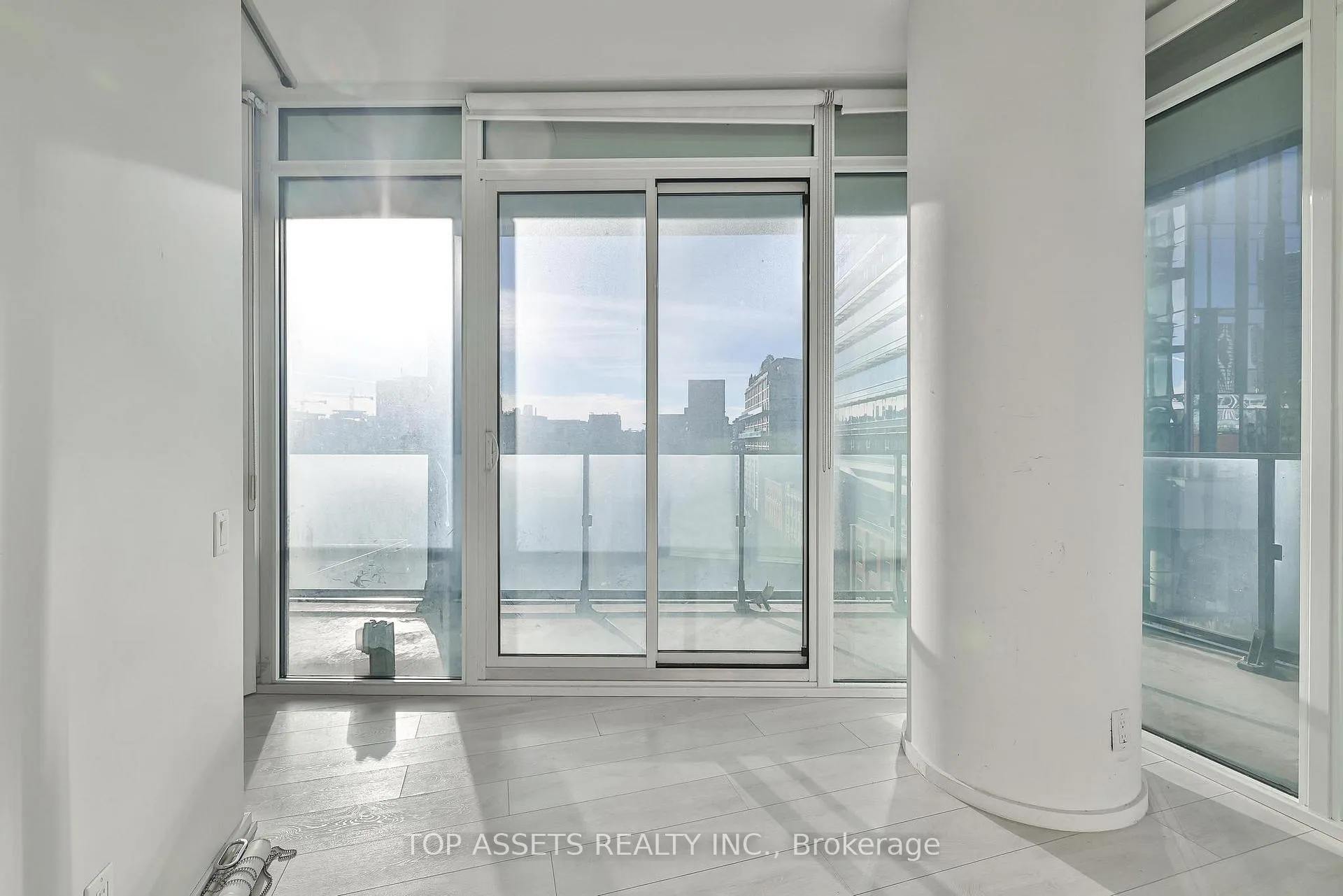 Photo 22 of Unit 602, 125 Peter Street, Toronto, Waterfront Communities — HOMEH