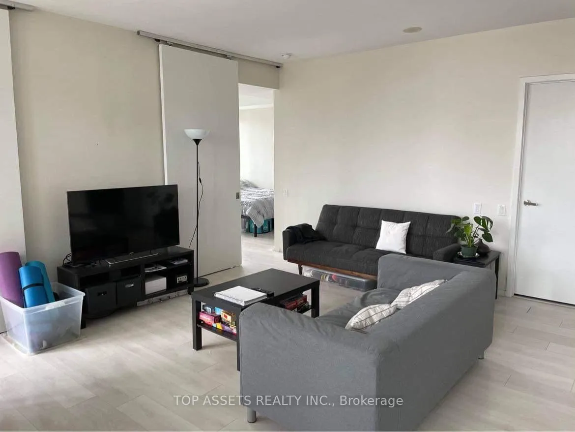 Photo 7 of Unit 602, 125 Peter Street, Toronto, Waterfront Communities — HOMEH