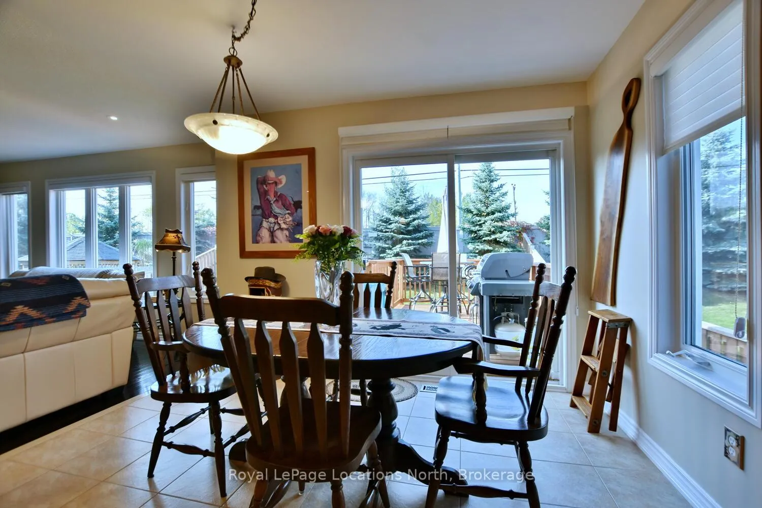 Photo 15 of 26 Starboard Circle, Wasaga Beach — HOMEH