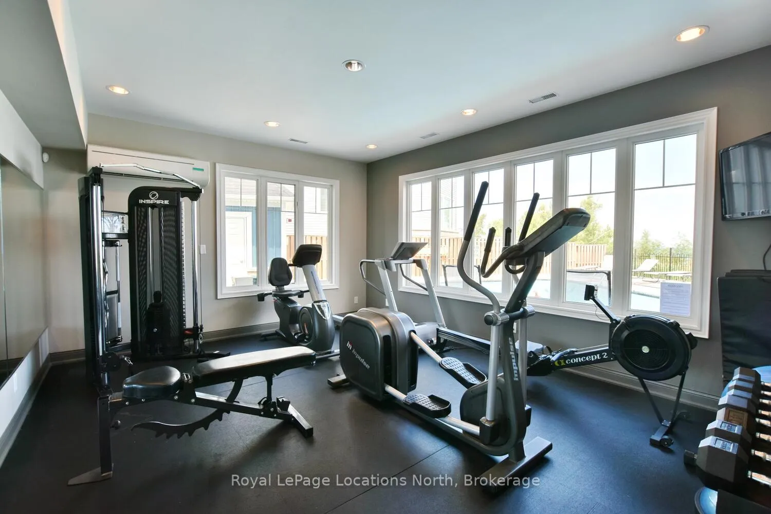 Photo 39 of 26 Starboard Circle, Wasaga Beach — HOMEH