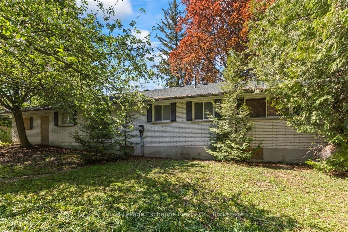 Photo 4 of 167 Nelson Street, Kincardine — HOMEH