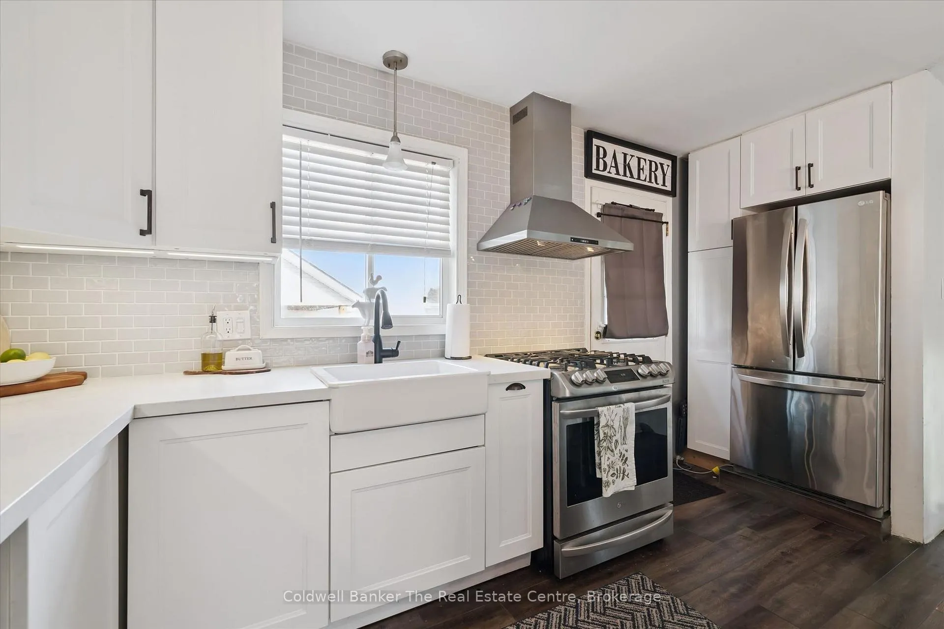 Photo 9 of 25 Lankin Avenue, Bracebridge, Monck (Bracebridge) — HOMEH