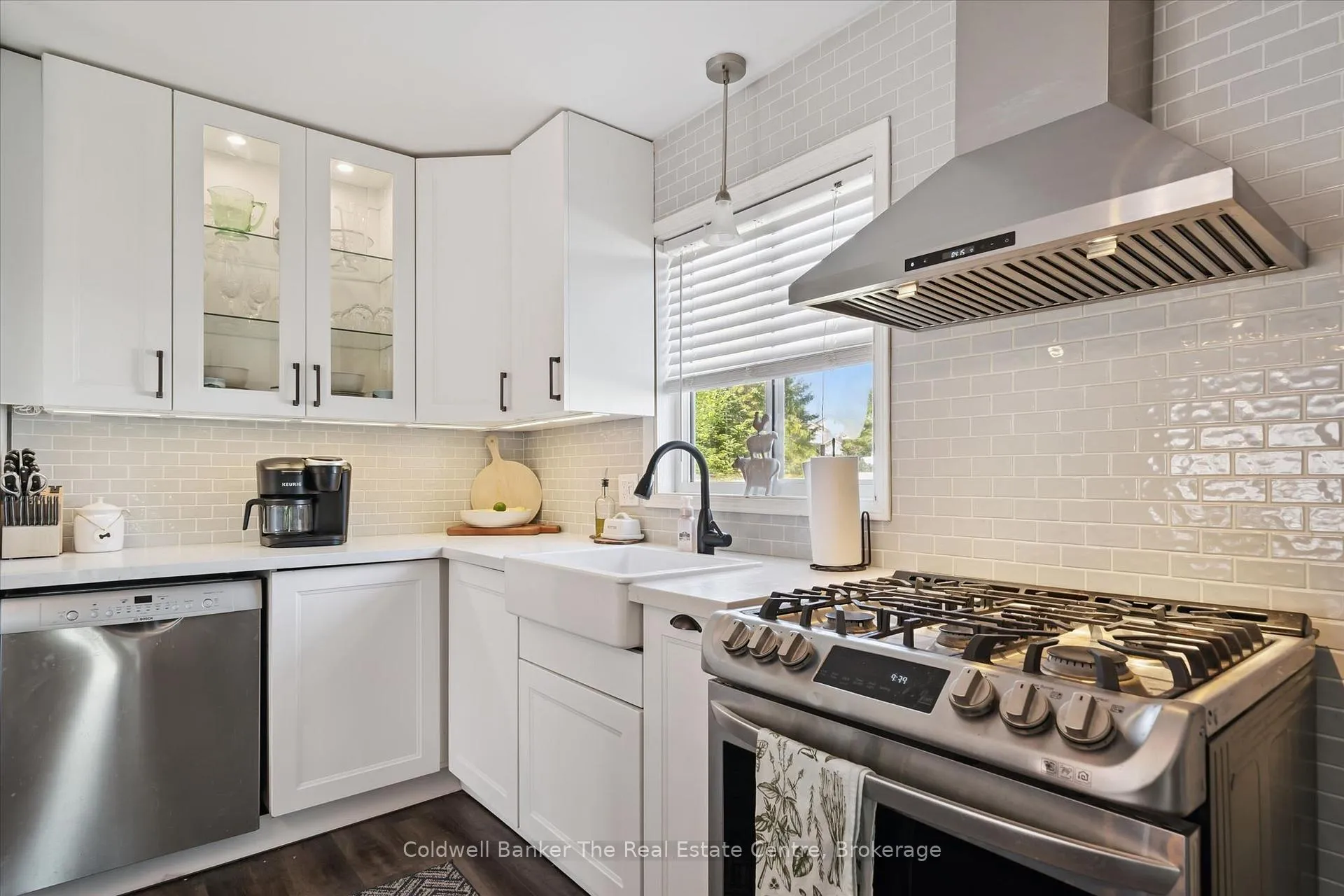 Photo 11 of 25 Lankin Avenue, Bracebridge, Monck (Bracebridge) — HOMEH