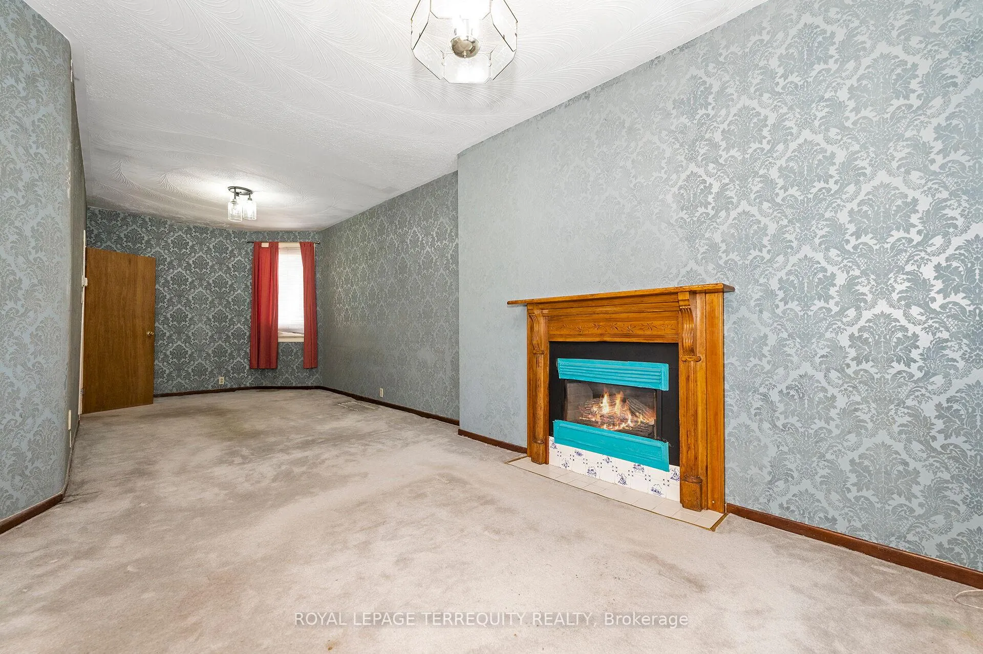 Photo 6 of 54 St Clair Gardens, Toronto, Corso Italia-Davenport — HOMEH
