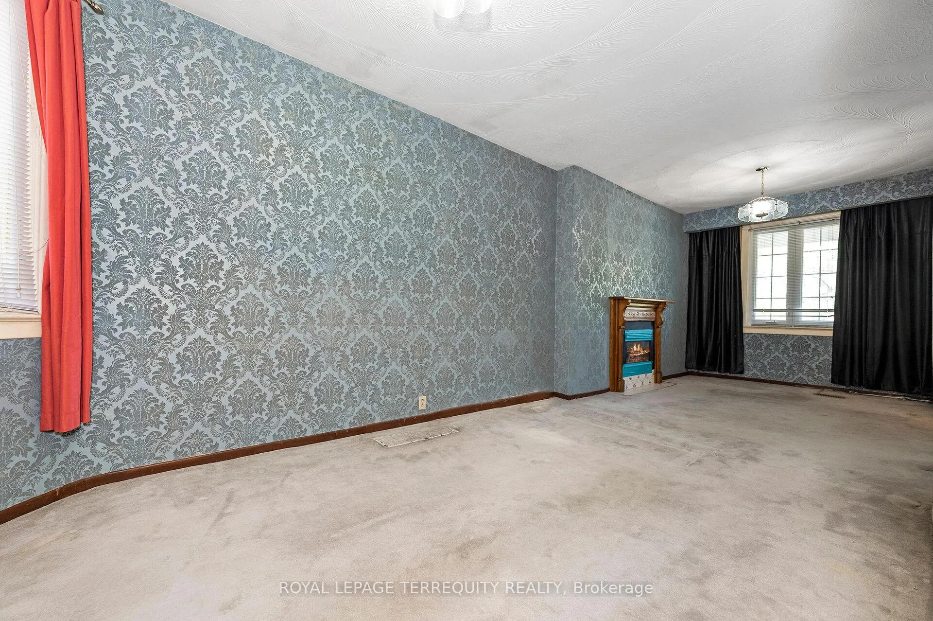 Photo 8 of 54 St Clair Gardens, Toronto, Corso Italia-Davenport — HOMEH