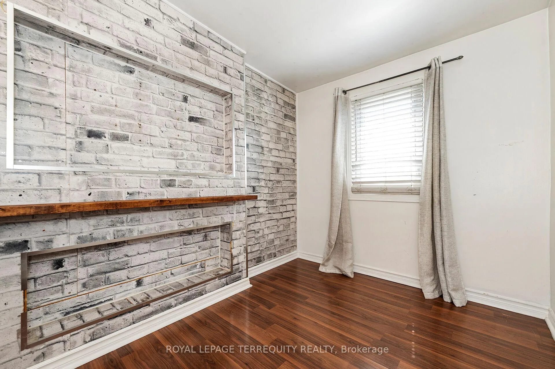 Photo 22 of 54 St Clair Gardens, Toronto, Corso Italia-Davenport — HOMEH