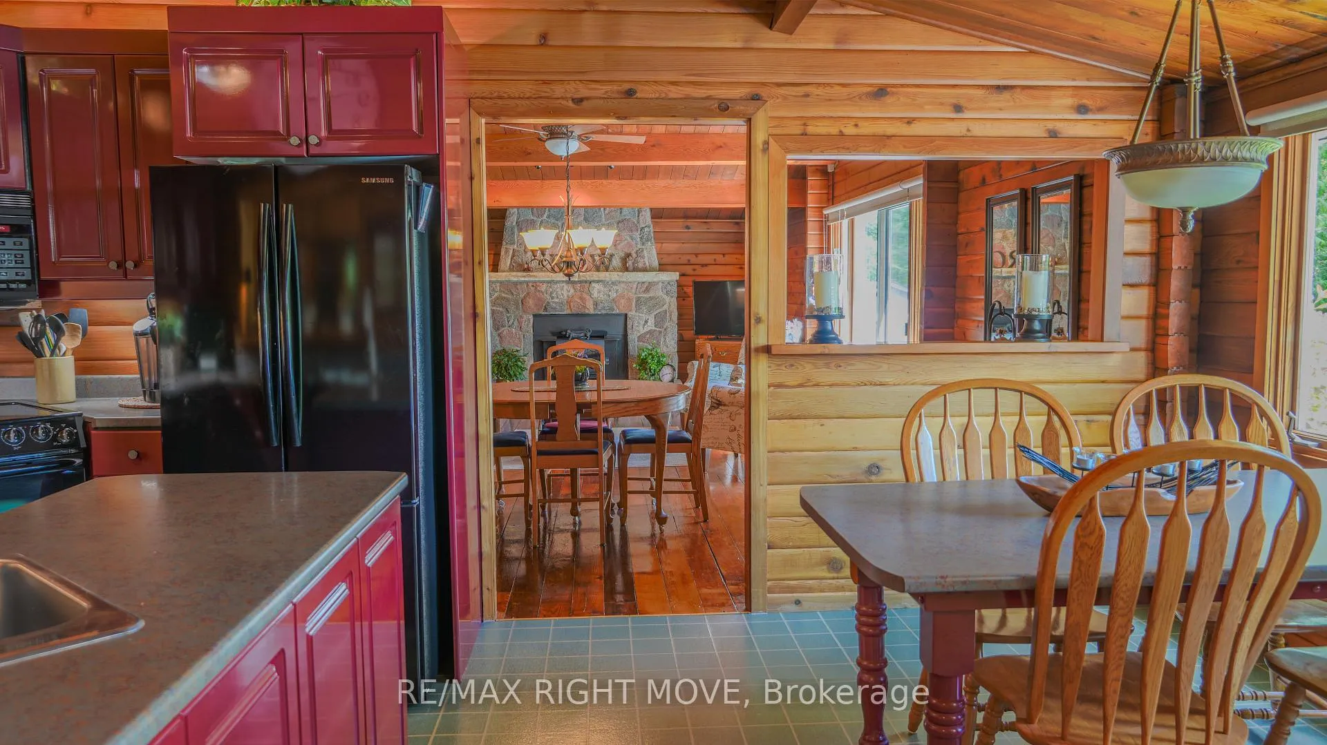 Photo 14 of 1092 Cowbell Lane, Gravenhurst, Morrison — HOMEH