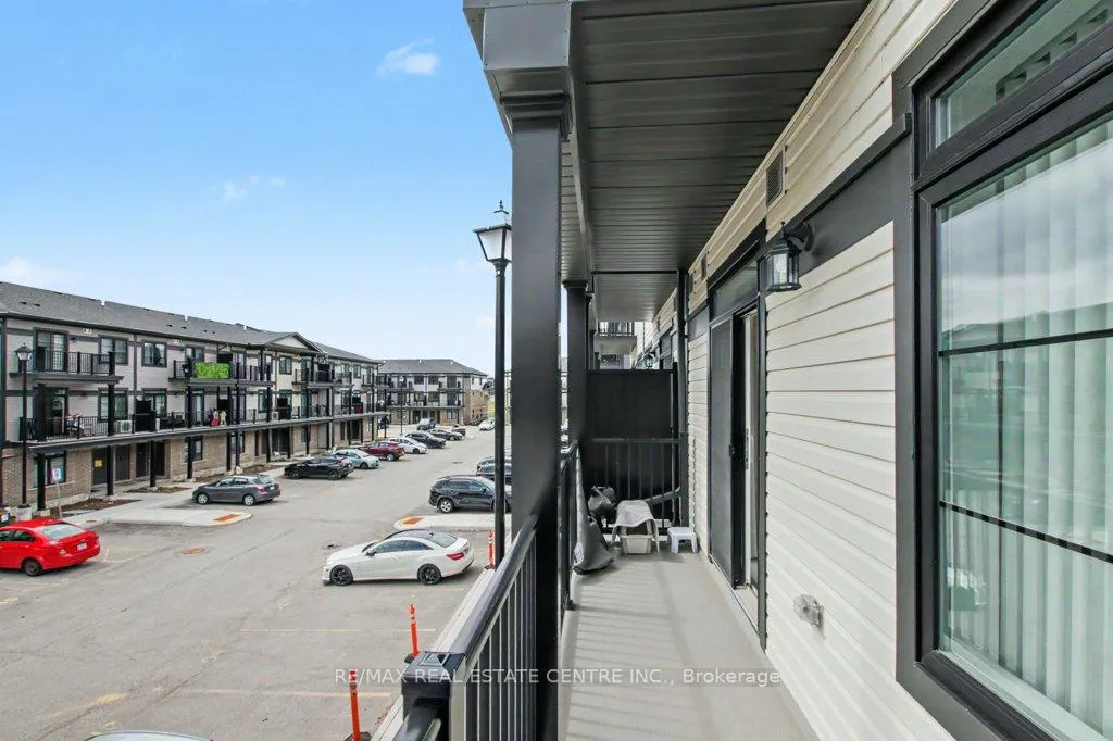 Photo 13 of 53 Lomond Lane, Kitchener, Civic Centre — HOMEH