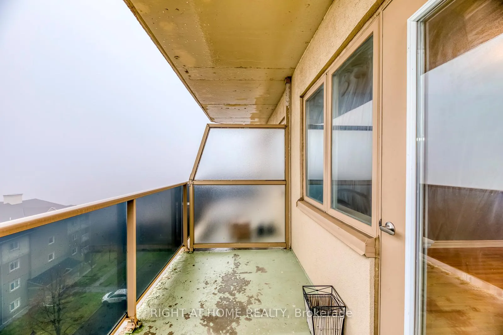 Photo 14 of Unit 805, 10 Dayspring Circle, Brampton, Goreway Drive Corridor — HOMEH