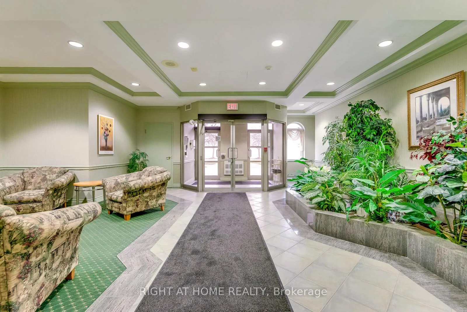 Photo 22 of Unit 805, 10 Dayspring Circle, Brampton, Goreway Drive Corridor — HOMEH