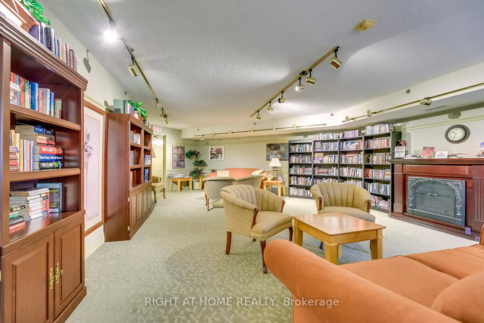 Photo 25 of Unit 805, 10 Dayspring Circle, Brampton, Goreway Drive Corridor — HOMEH