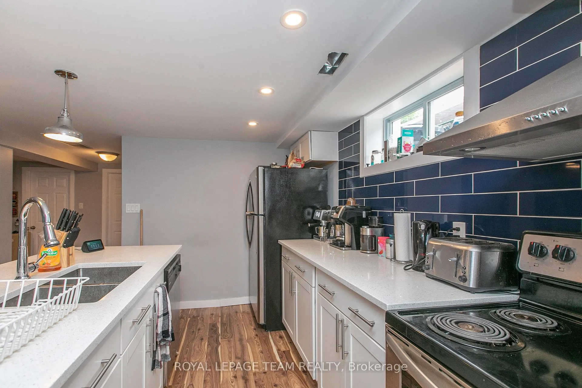Photo 10 of Unit 2, 1579 Digby Street, Ottawa, Riverview Park — HOMEH