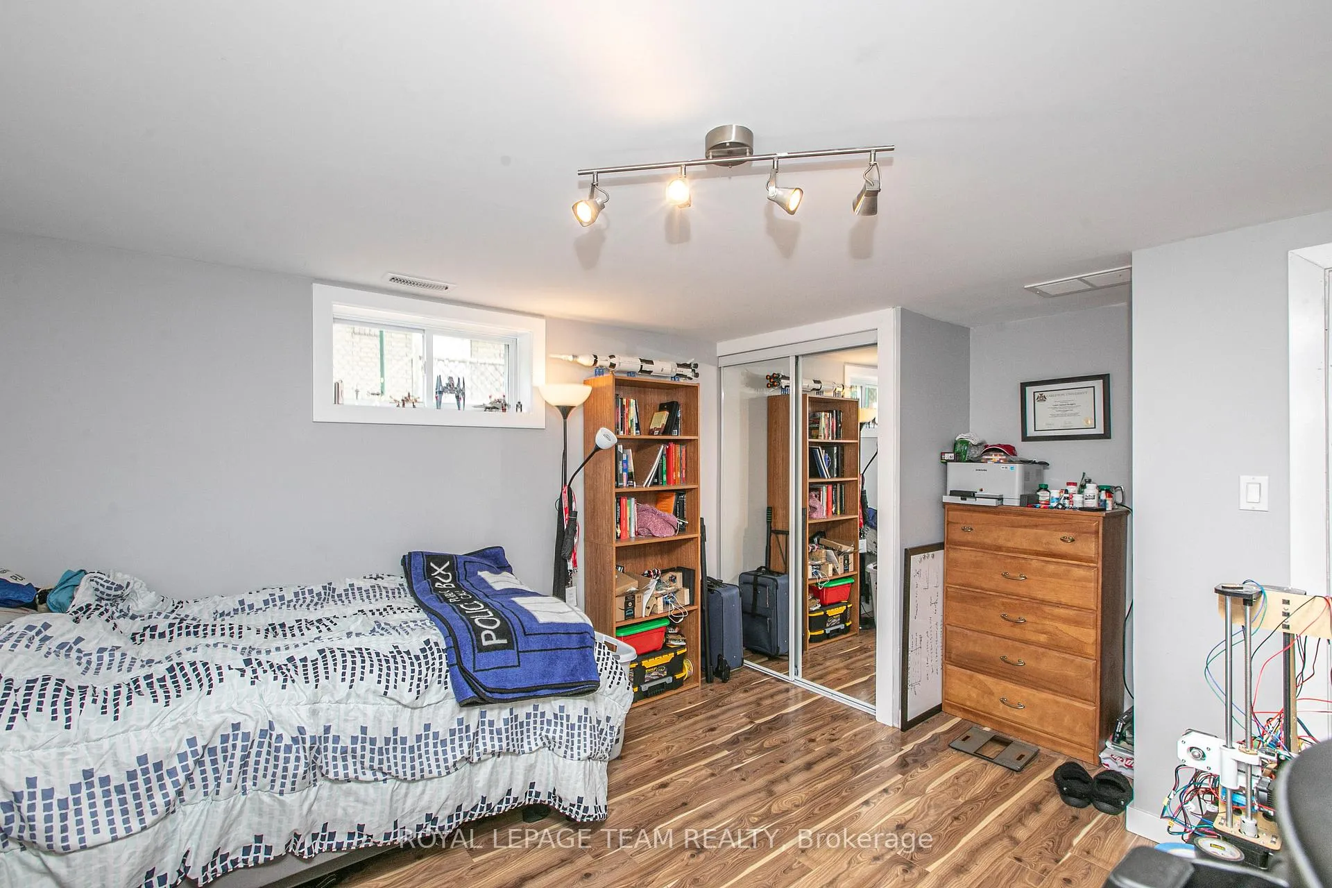 Photo 14 of Unit 2, 1579 Digby Street, Ottawa, Riverview Park — HOMEH
