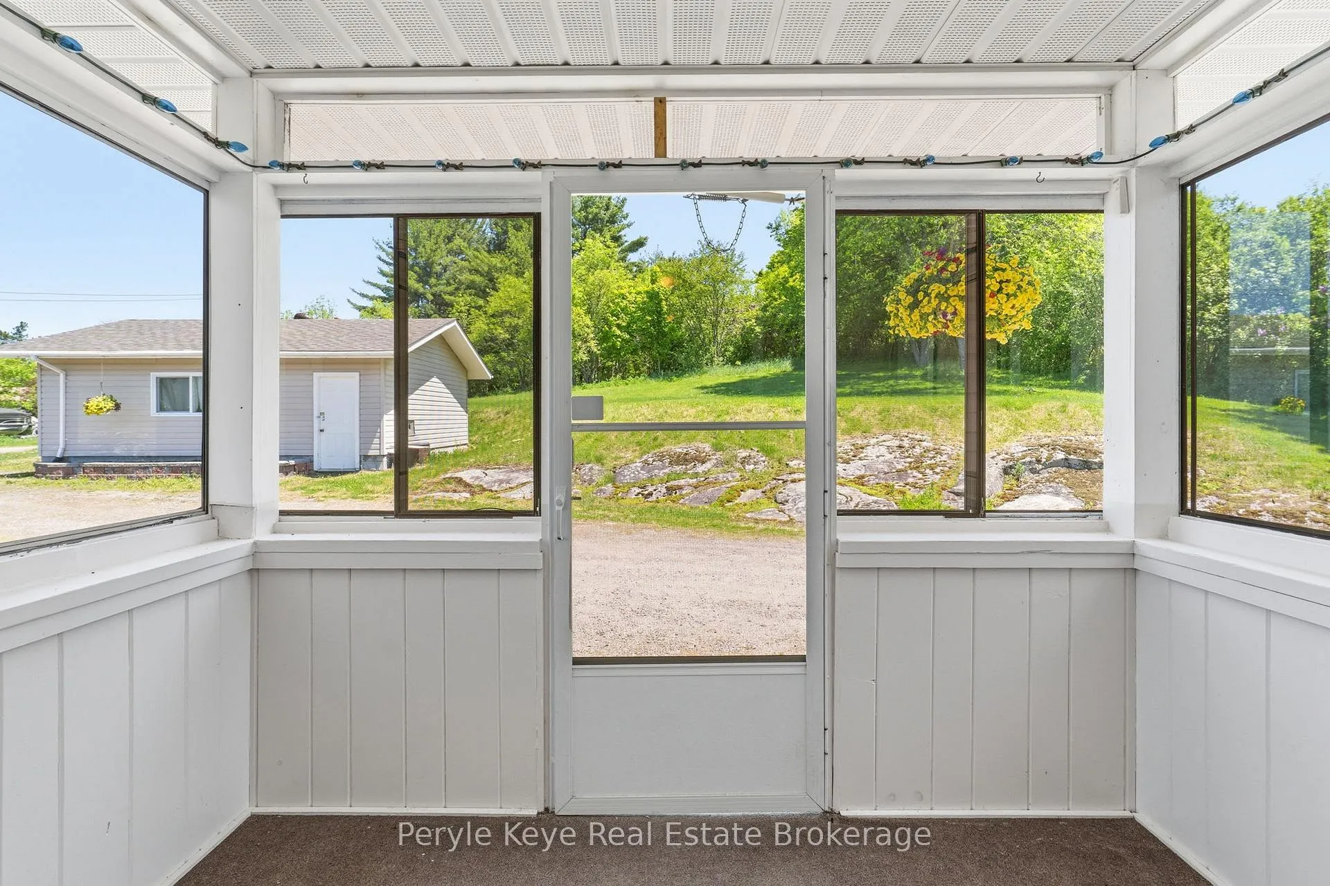 Photo 14 of 81 Miller Street, Magnetawan — HOMEH