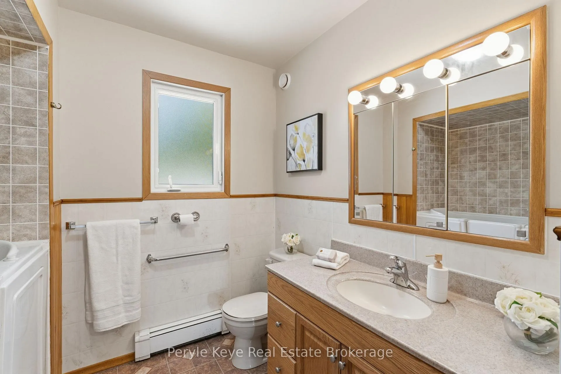 Photo 31 of 81 Miller Street, Magnetawan — HOMEH