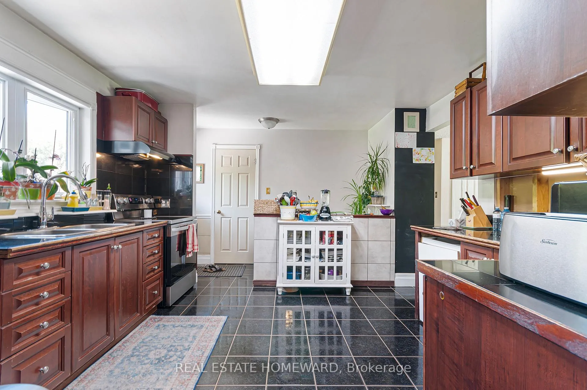 Photo 8 of 2928 118 Highway E, Bracebridge, Oakley — HOMEH