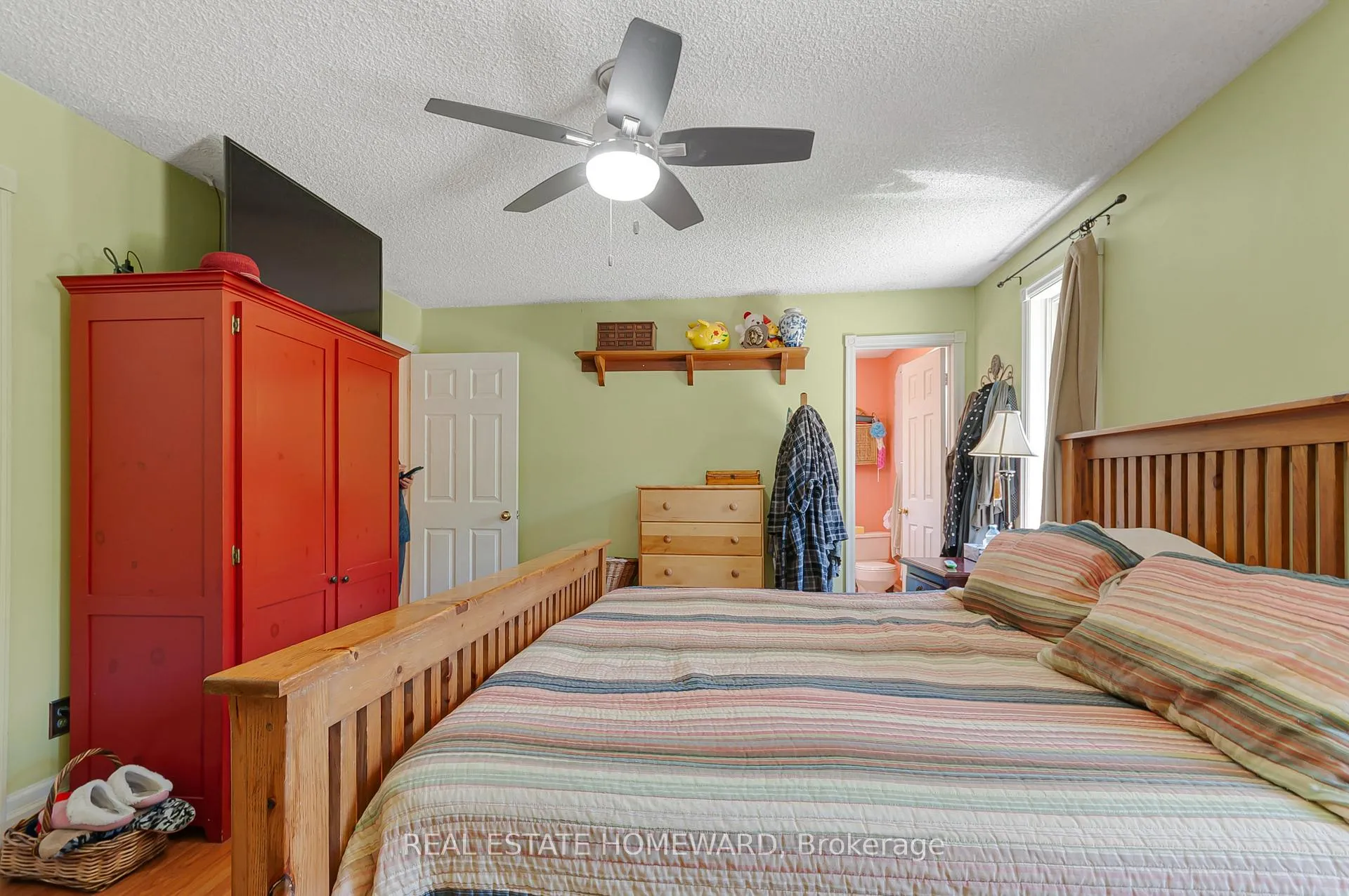 Photo 12 of 2928 118 Highway E, Bracebridge, Oakley — HOMEH