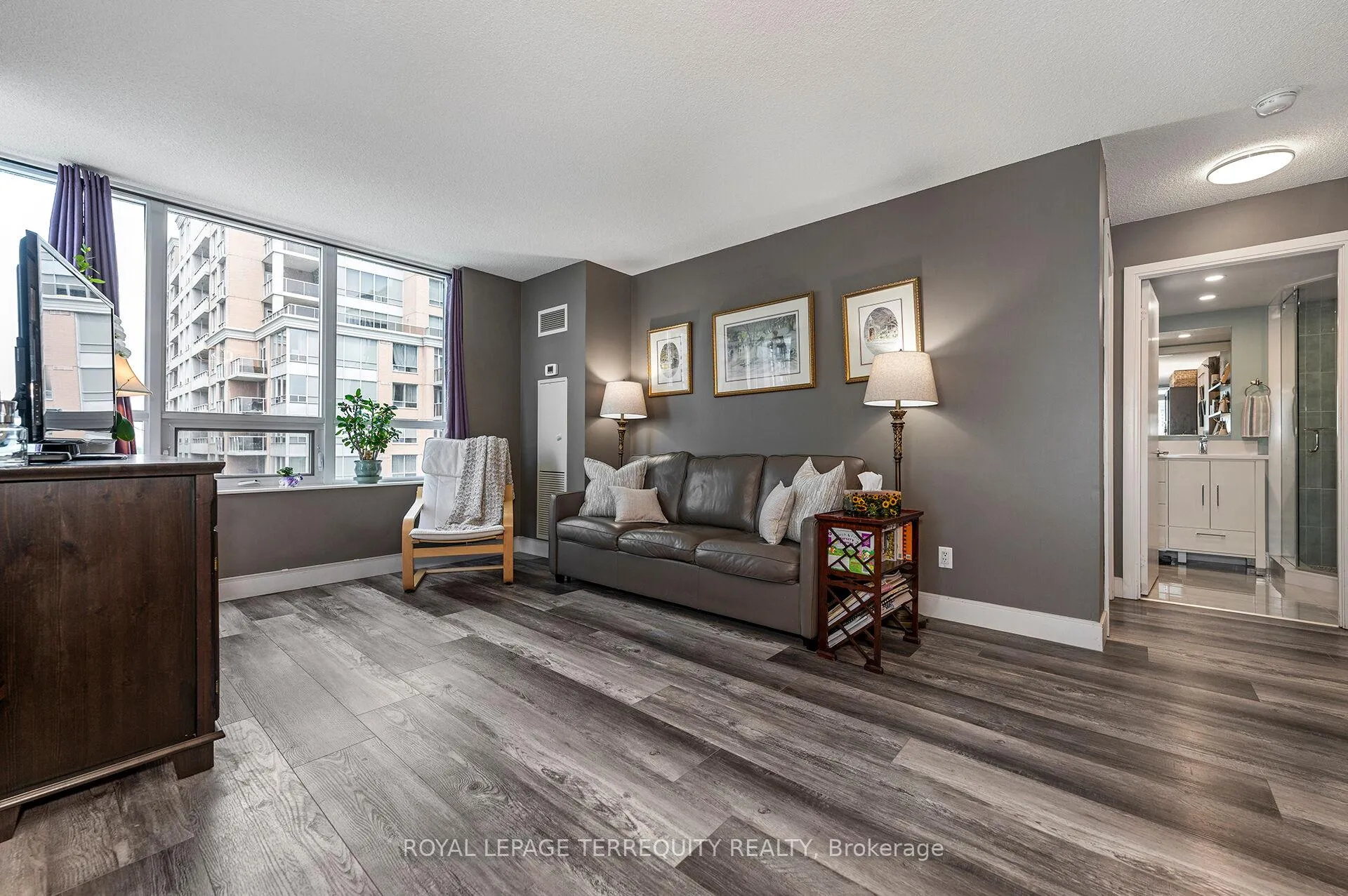 Photo 7 of Unit 2040, 35 Viking Lane, Etobicoke, Islington-City Centre West — HOMEH