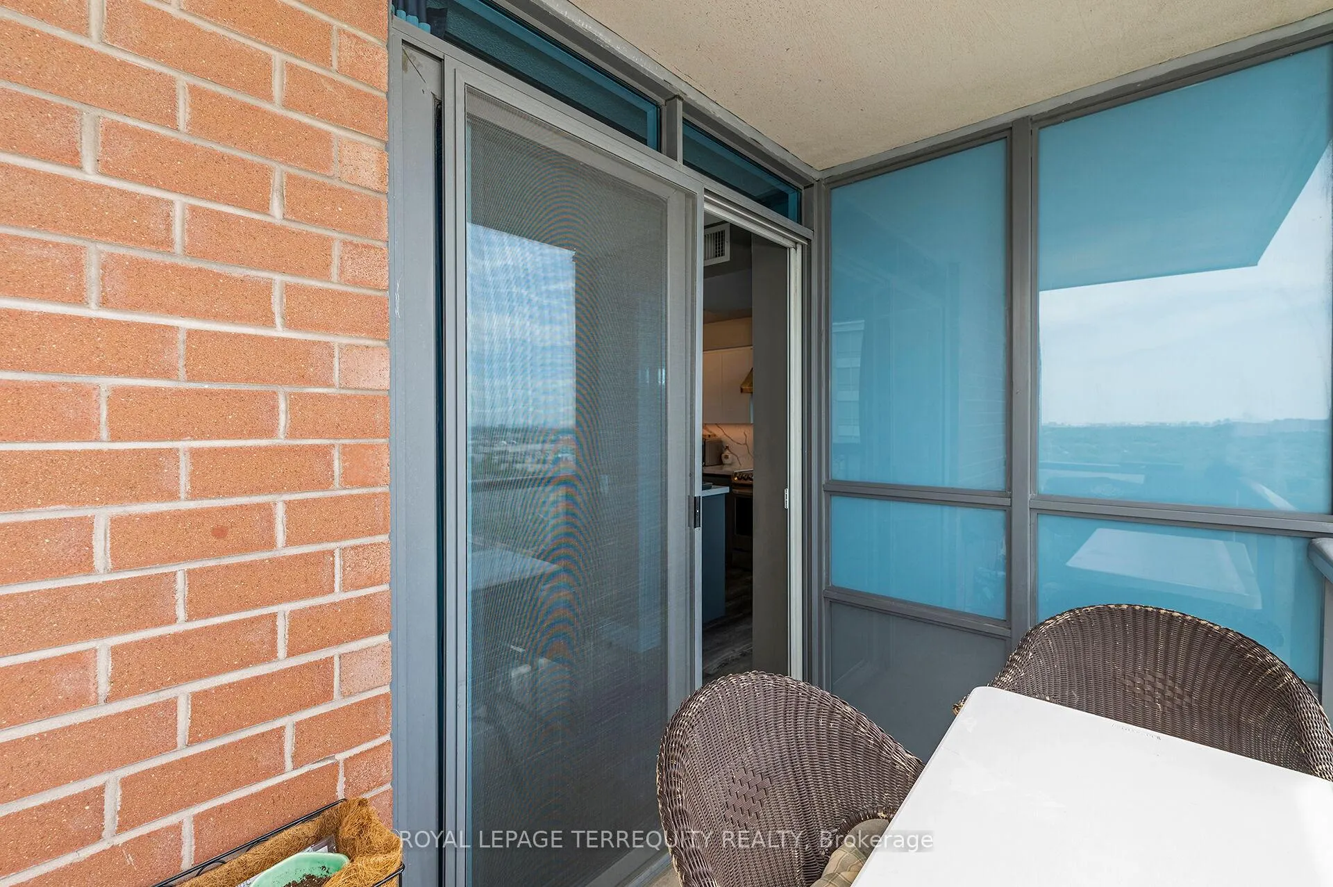 Photo 16 of Unit 2040, 35 Viking Lane, Etobicoke, Islington-City Centre West — HOMEH