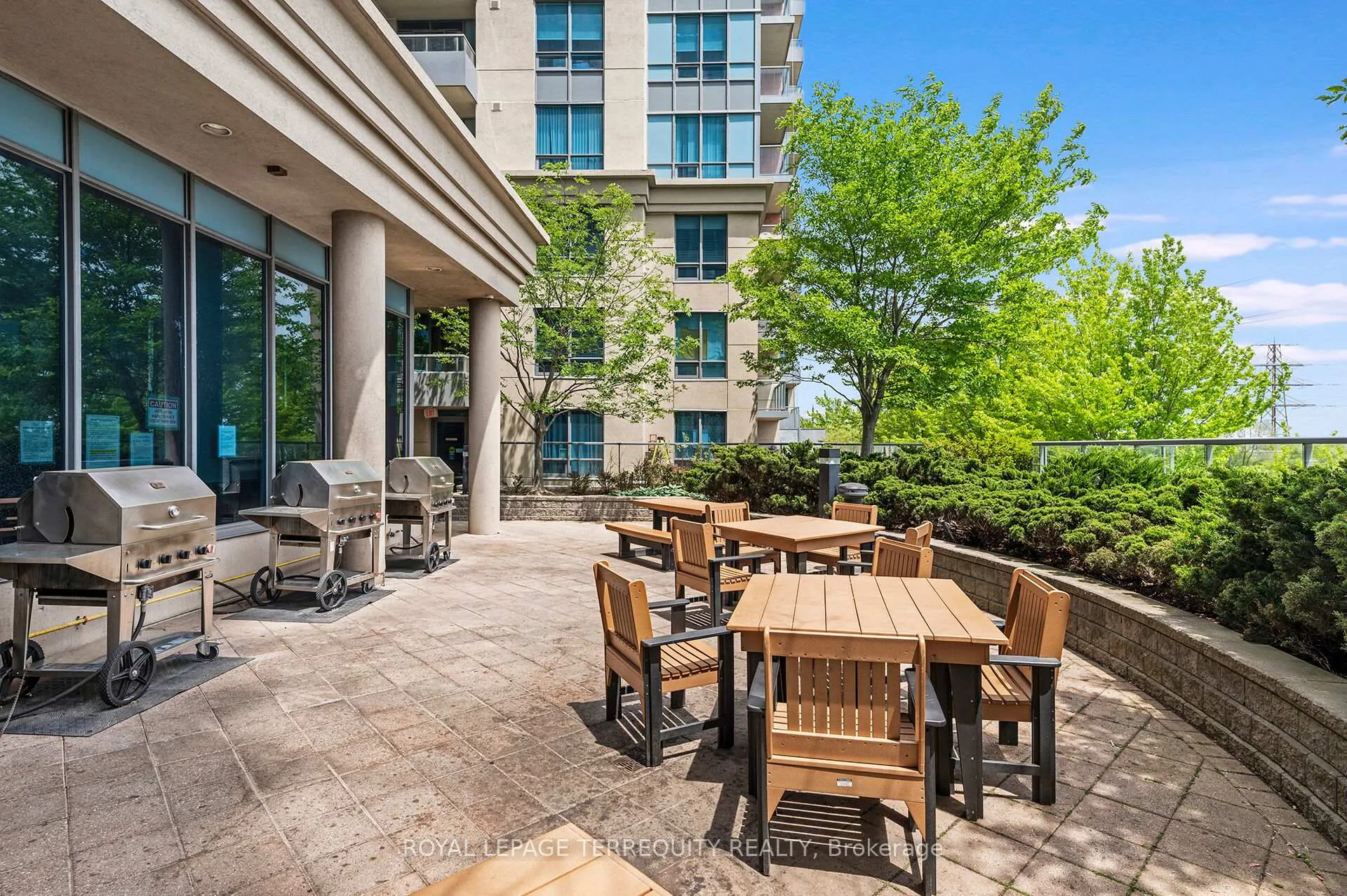 Photo 24 of Unit 2040, 35 Viking Lane, Etobicoke, Islington-City Centre West — HOMEH